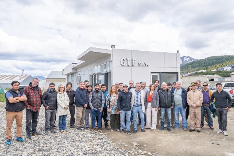 GOBIERNO INAUGURÓ LAS INSTALACIONES DE LA PLANTA DE PROCESAMIENTO “CRUSTÁCEOS TIERRA DEL FUEGO”
