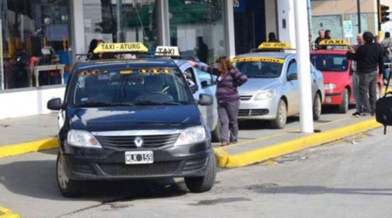 RÍO GRANDE: SE PRESENTÓ EL LISTADO DE ASPIRANTES PARA LA OBTENCIÓN DE LICENCIAS DE TAXIS Y REMISES