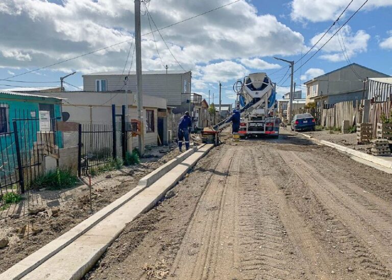 OBRAS QUE MEJORAN LA CALIDAD DE VIDA DEL BARRIO 15 DE OCTUBRE